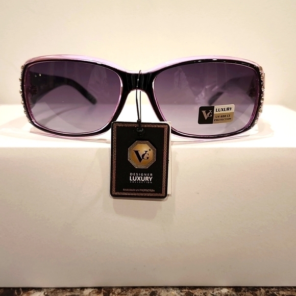 VG RHINESTONE SUNGLASSES - Picture 1 of 9